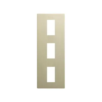 Рамка 3-постовая, вертикальная, MĺNIMA (1М+1М+1М), S270, шампань